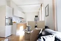 Royal Piazza Apartment *